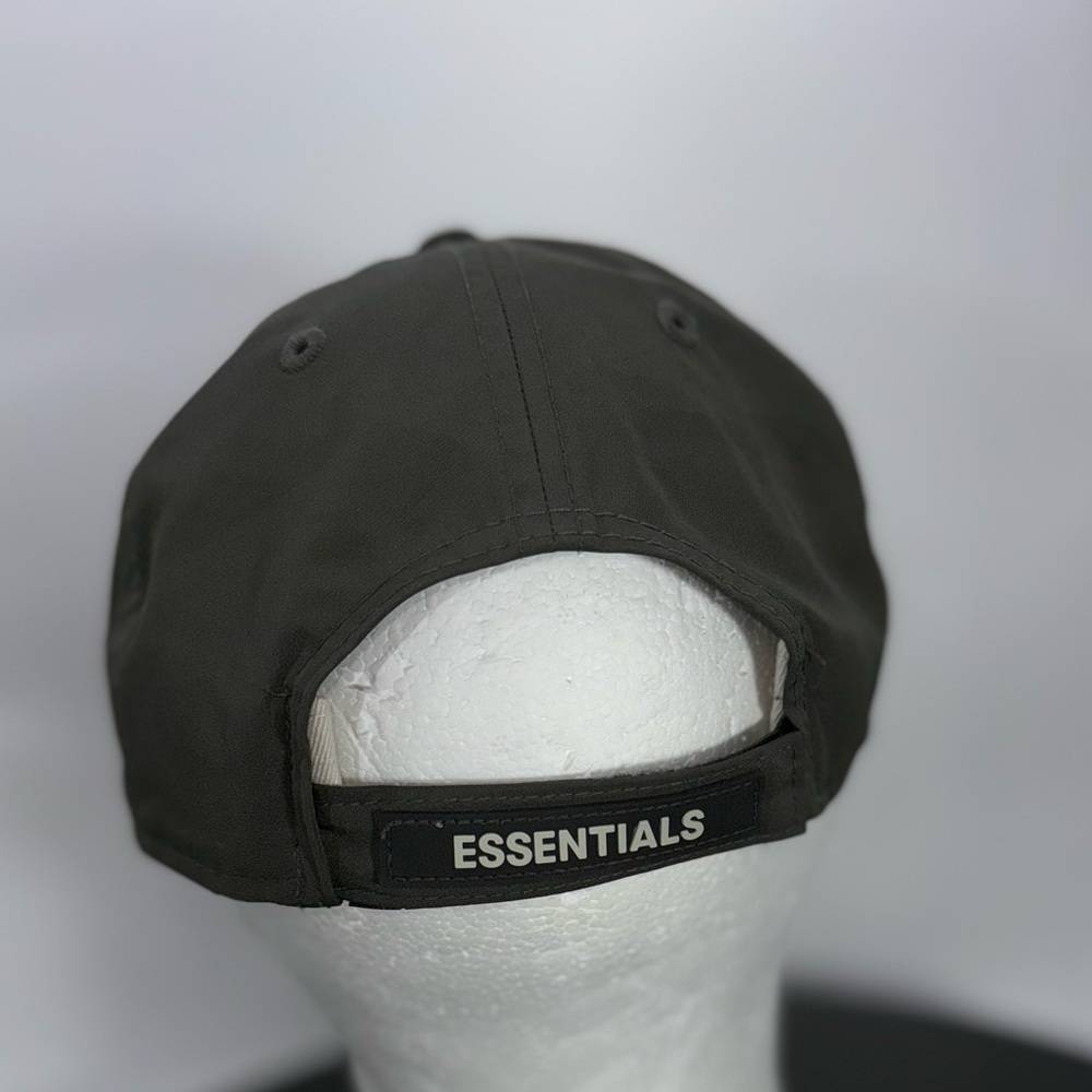 Fear of God Essentials x New Era Hat Olive - Picture 3 of 5